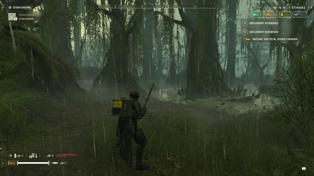 Helldivers 2 helldiver wearing used Supply pack