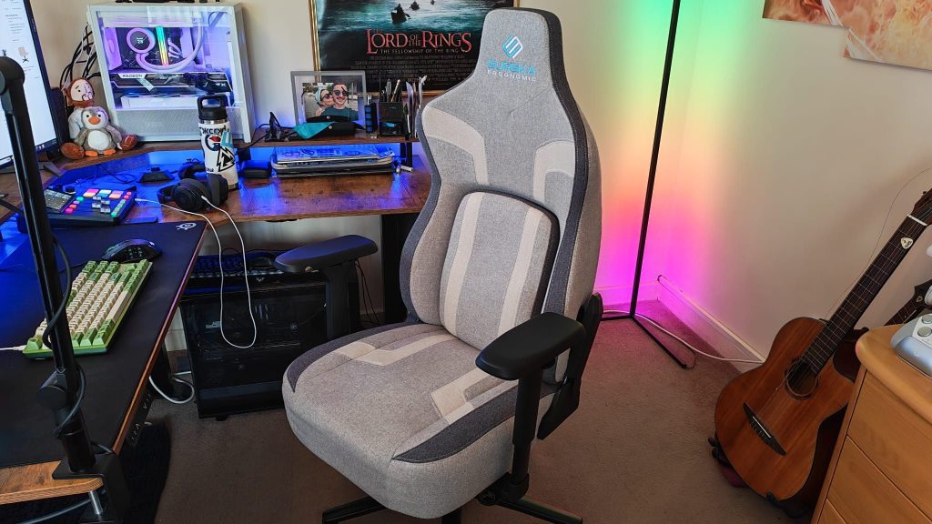 I found a gaming chair with a floating backrest for under $500, and it didn't disappoint I found a gaming chair with a floating backrest for under $500, and it didn't disappoint