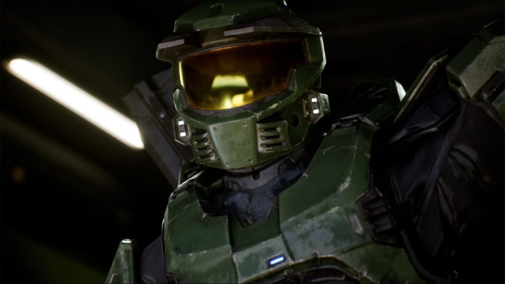 Master Chief kitted out in his signature green armor in Halo: Campaign Evolved